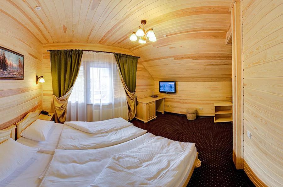 Forest House Tatariv Quarto foto